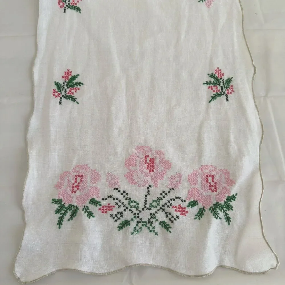 Vtg Handmade Cross Stitch Table Runner Pink Roses Linen Dresser Scarf 14x35 READ